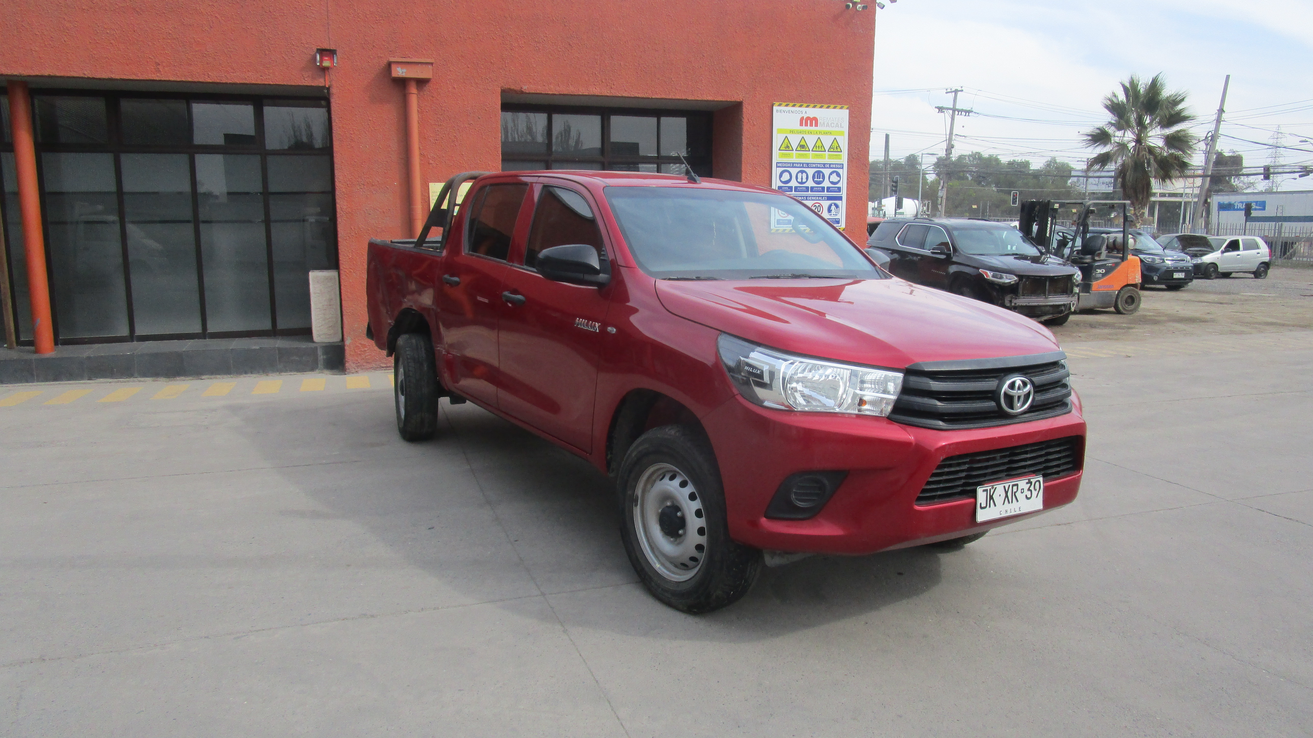 TOYOTA HI LUX DX 2.4 2017 JKXR39
