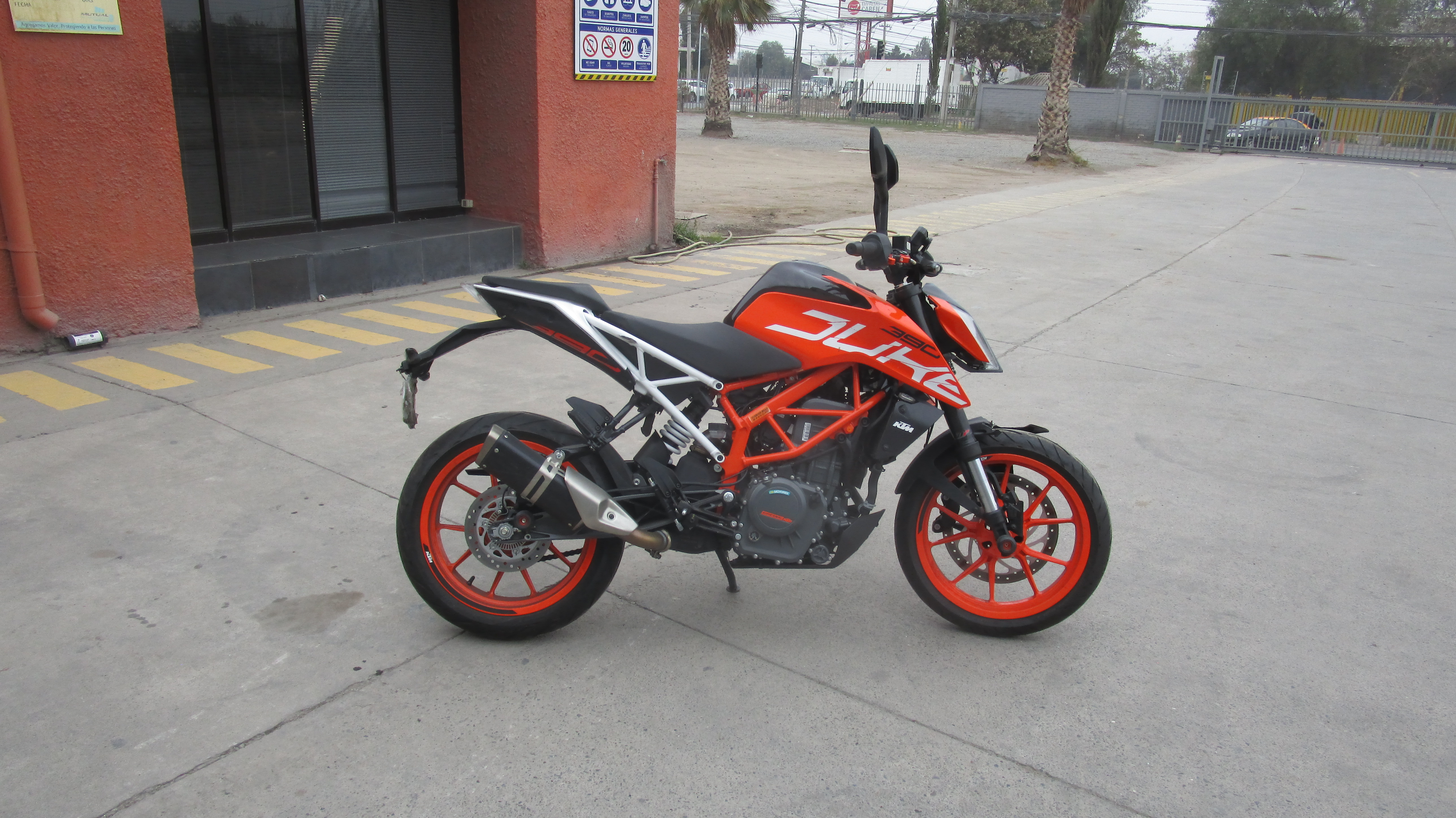 KTM 390 DUKE 373 CC 2019 JVS099