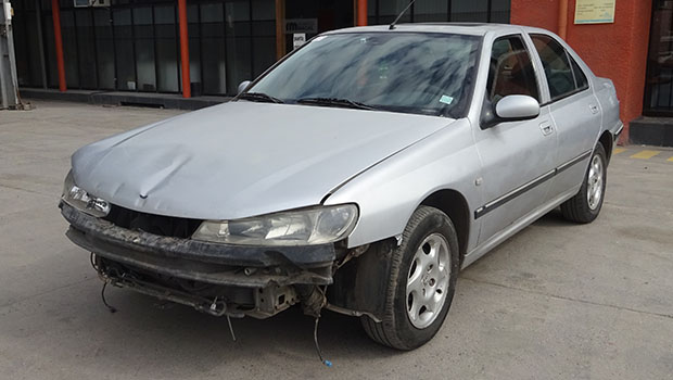 PEUGEOT 406 D9 2.0 AUT 2000 TN2048