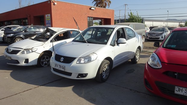 SUZUKI SX4 GLX SPORT 1.6 AT 2014 FVTR54