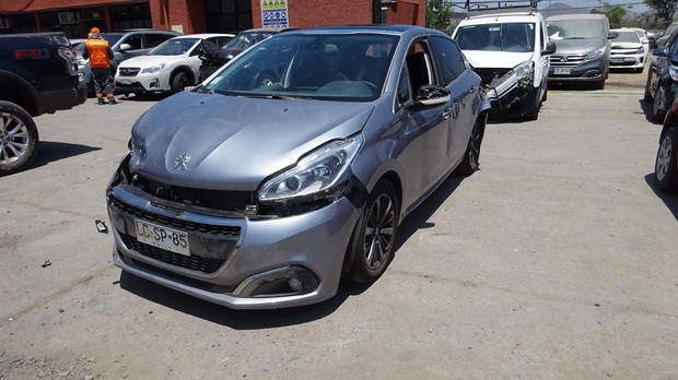 PEUGEOT 208 ALLURE 1.2 2019 LCSP85