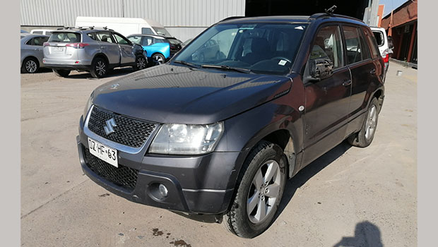 SUZUKI GRAND NOMADE GLX SPORT 2.4 2012 DZHF63