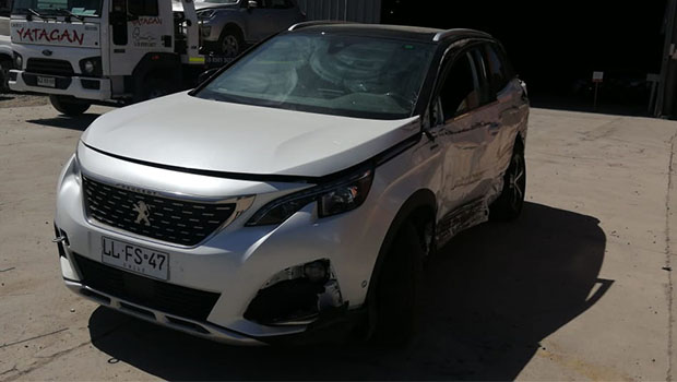 PEUGEOT 3008 GT LINE BLUEHDI 1.5 AUT 2020 LLFS47