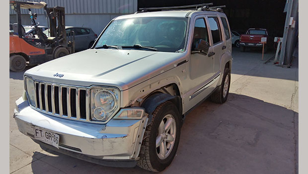 JEEP CHEROKEE LIMITED 3.7 AT 2013 FTGR86