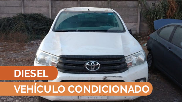 TOYOTA HILUX DX 4X4 2.4 2018 KHWF32