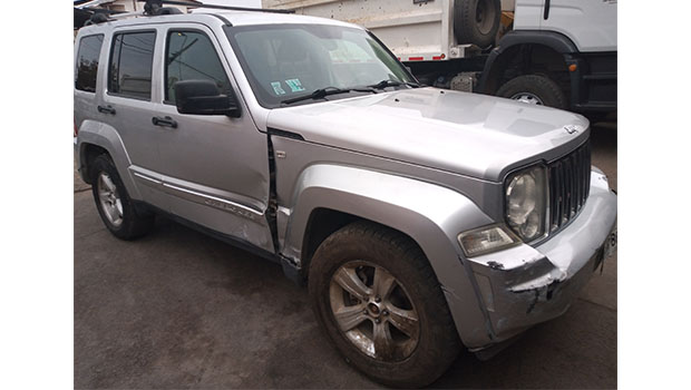 JEEP CHEROKEE LIMITED 3.7 AT 2013 FTGR86