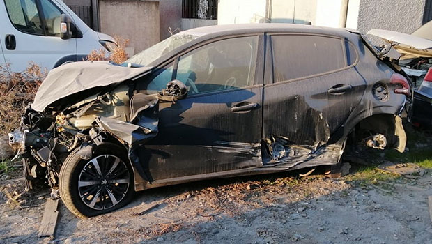 PEUGEOT 208 1.2 AUT 2019 LHJG59