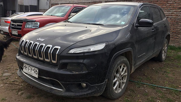 JEEP CHEROKEE LONGITUDE 2.4 AUT 2015 HHFY96
