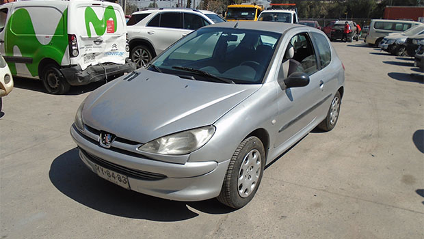 PEUGEOT 206 XR 1.6 2006 YY8483