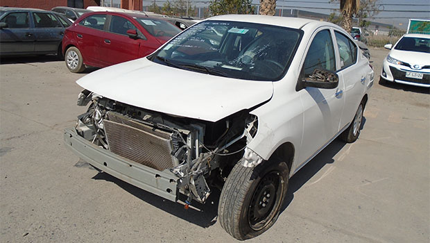 NISSAN VERSA SEDAN 1.6 2019 LKWJ57
