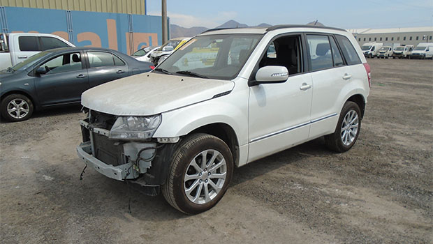 SUZUKI GRAND NOMADE GLX LTD 4X4 2.4 AUT 2019 LDJB74