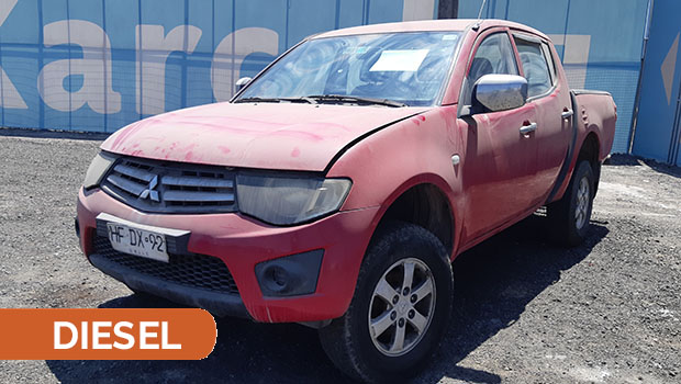 MITSUBISHI L200 KATANA CR 2.5 2015 HFDX92