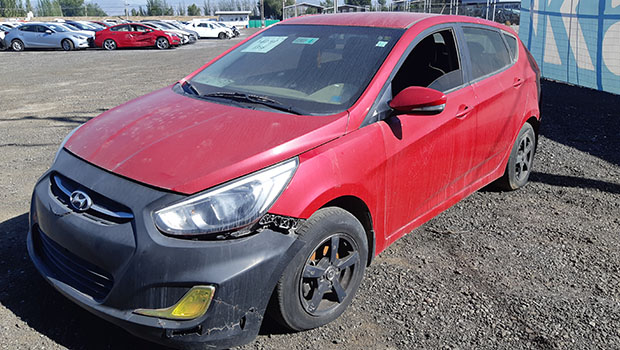HYUNDAI ACCENT RB HB GLS 1.4 2015 HKDT97
