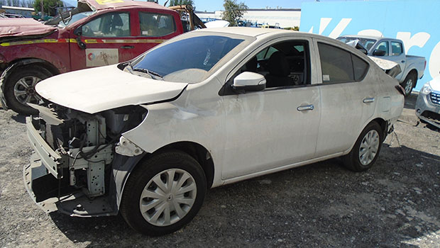 NISSAN VERSA SEDAN 1.6 2019 LJGJ56