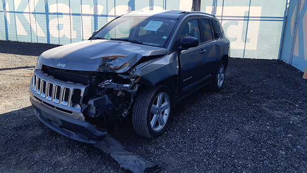 JEEP COMPASS LIMITED 4X4 2.4 AT 2012 DZYF55