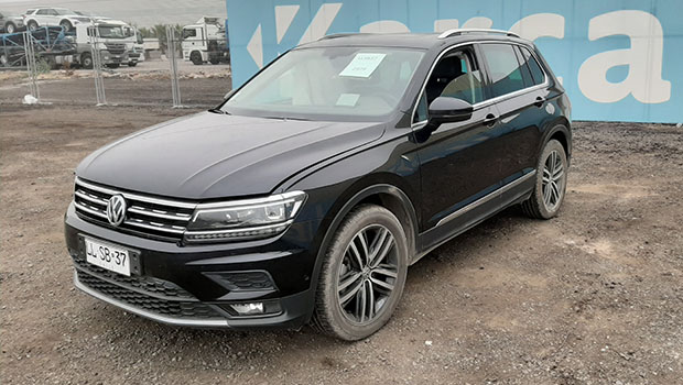 VOLKSWAGEN TIGUAN SPORT 2.0 AUT 2019 LLSB37