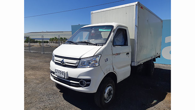 KYC X5 PLUS CARGO BOX 1.8 2020 LXFD81