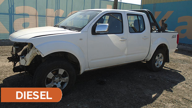 NISSAN NAVARA LUX LE 4X4 2.5 2015 HFTZ50