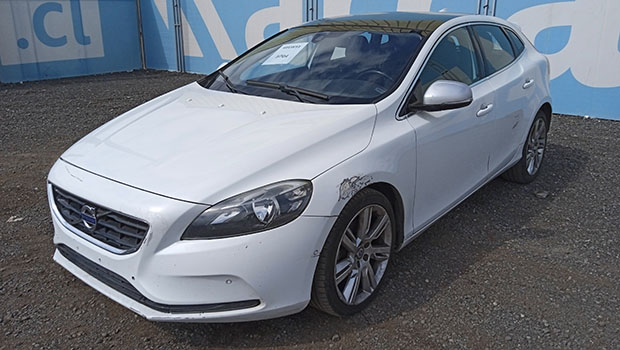 VOLVO V40 T4 AUT 2014 GFLW51