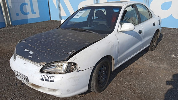 HYUNDAI ELANTRA GLS 1.8 AUT 1998 SB9629