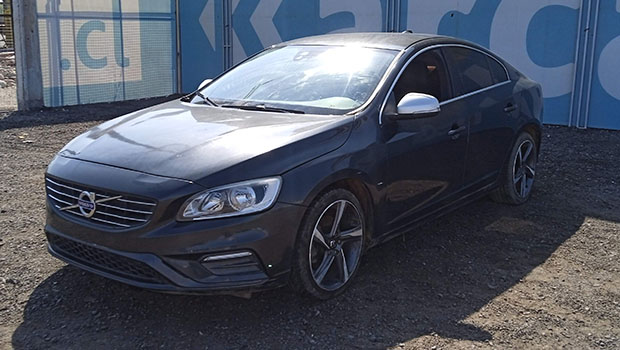 VOLVO S60 T4 R DESIGN 2014 GVDJ87
