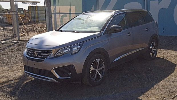 PEUGEOT 5008 BLUE HDI 120HP 1.6 AUT 2019 KZRV26