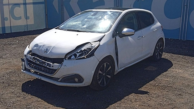 PEUGEOT 208 ALLURE BLUEHDI 1.6 2019 KVZL11