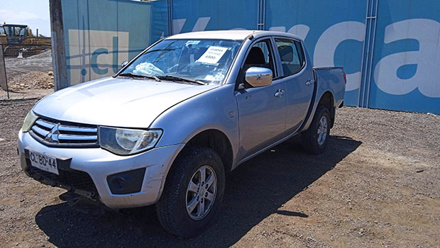 MITSUBISHI L 200 2.5 2010 CLBD44