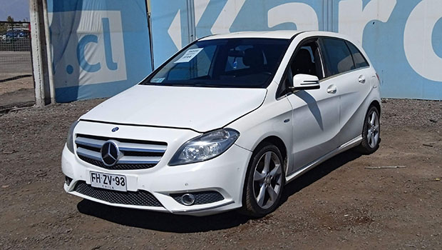 MERCEDES BENZ B180 BLUEEFFICIENCY 2013 FHZV93 - 6824455