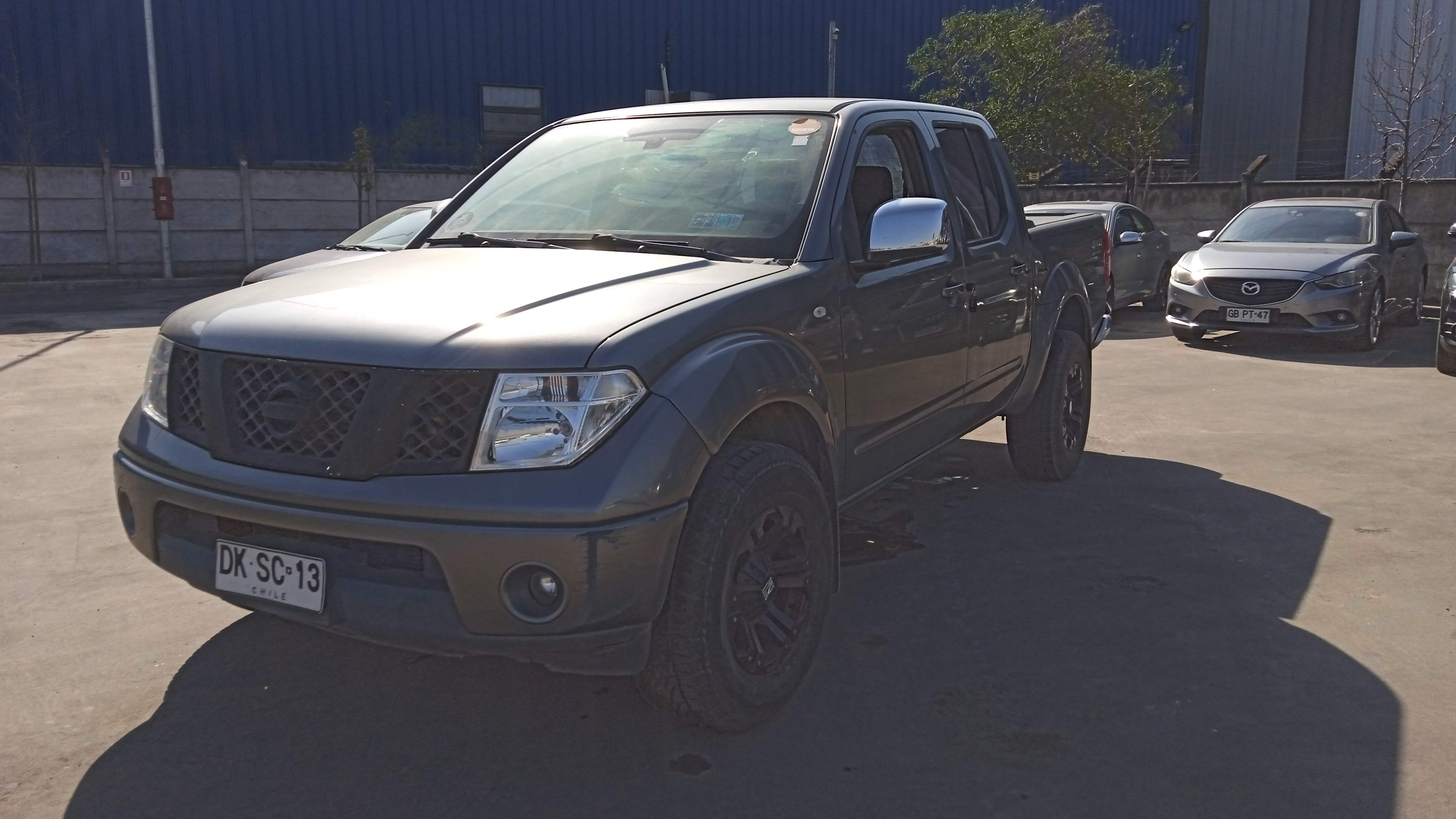 NISSAN NAVARA DCAB LE 2.5 AUT 2012 DKSC13