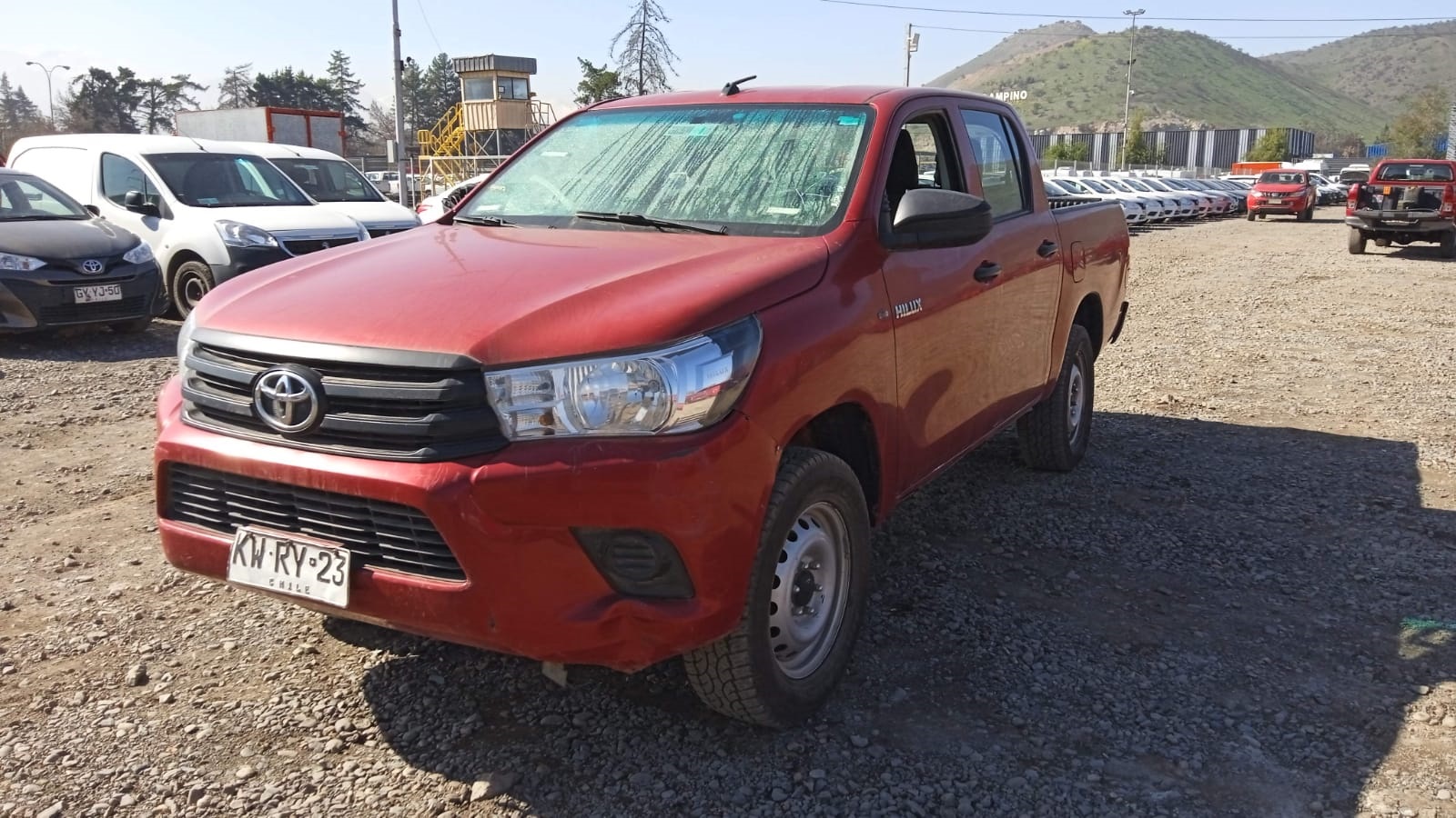 TOYOTA HILUX D CAB DX 4X4 2.4 2019 KWRY23