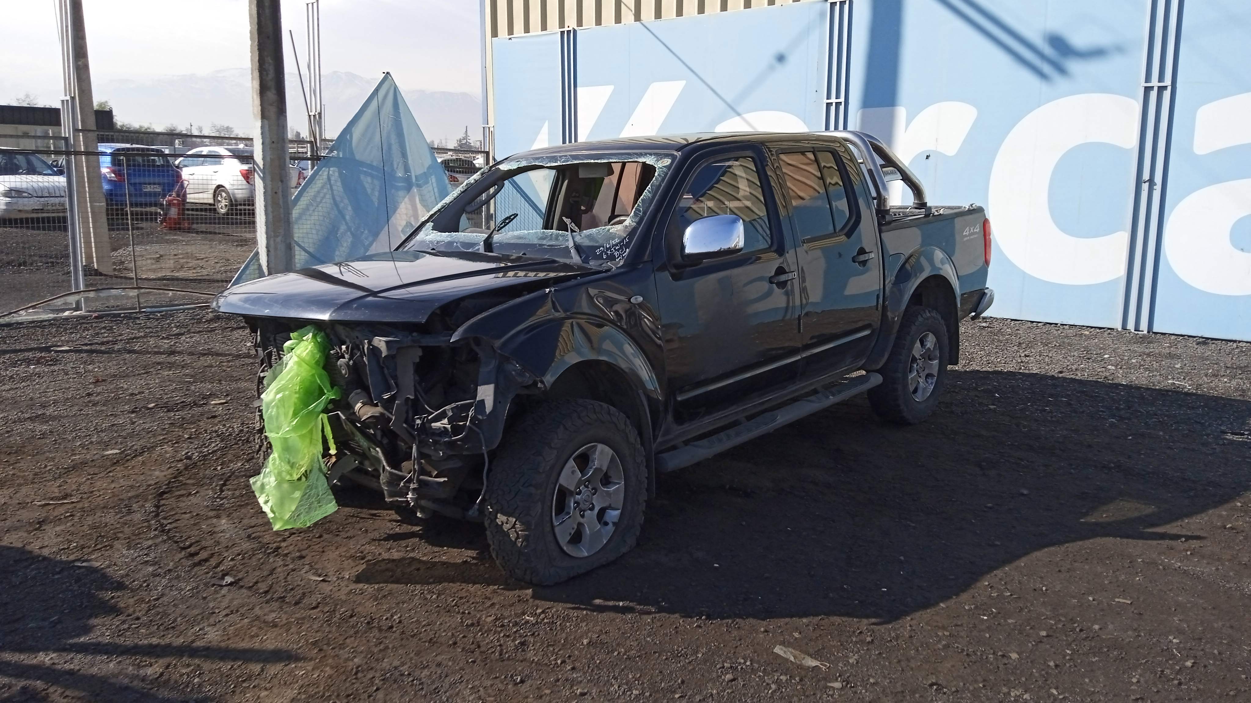 NISSAN NAVARA LUX 4X4 2.5 AUT 2015 GXJW15
