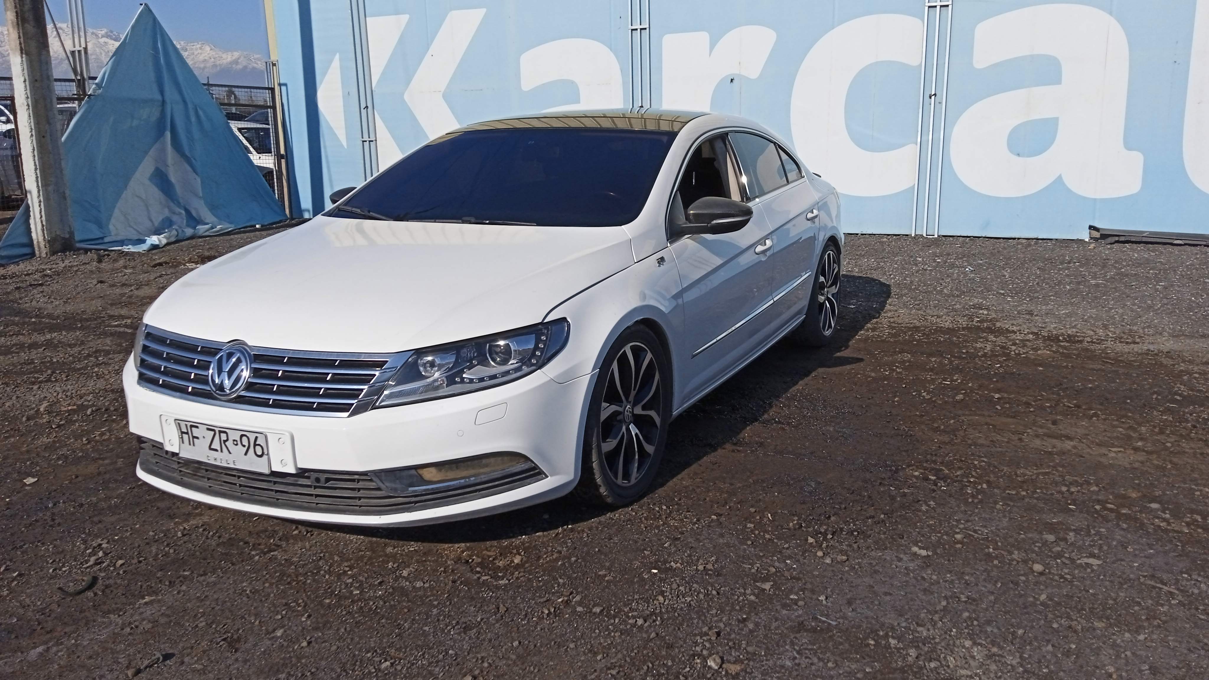 VOLKSWAGEN PASSAT LUXURY 2.0 2015 HFZR96