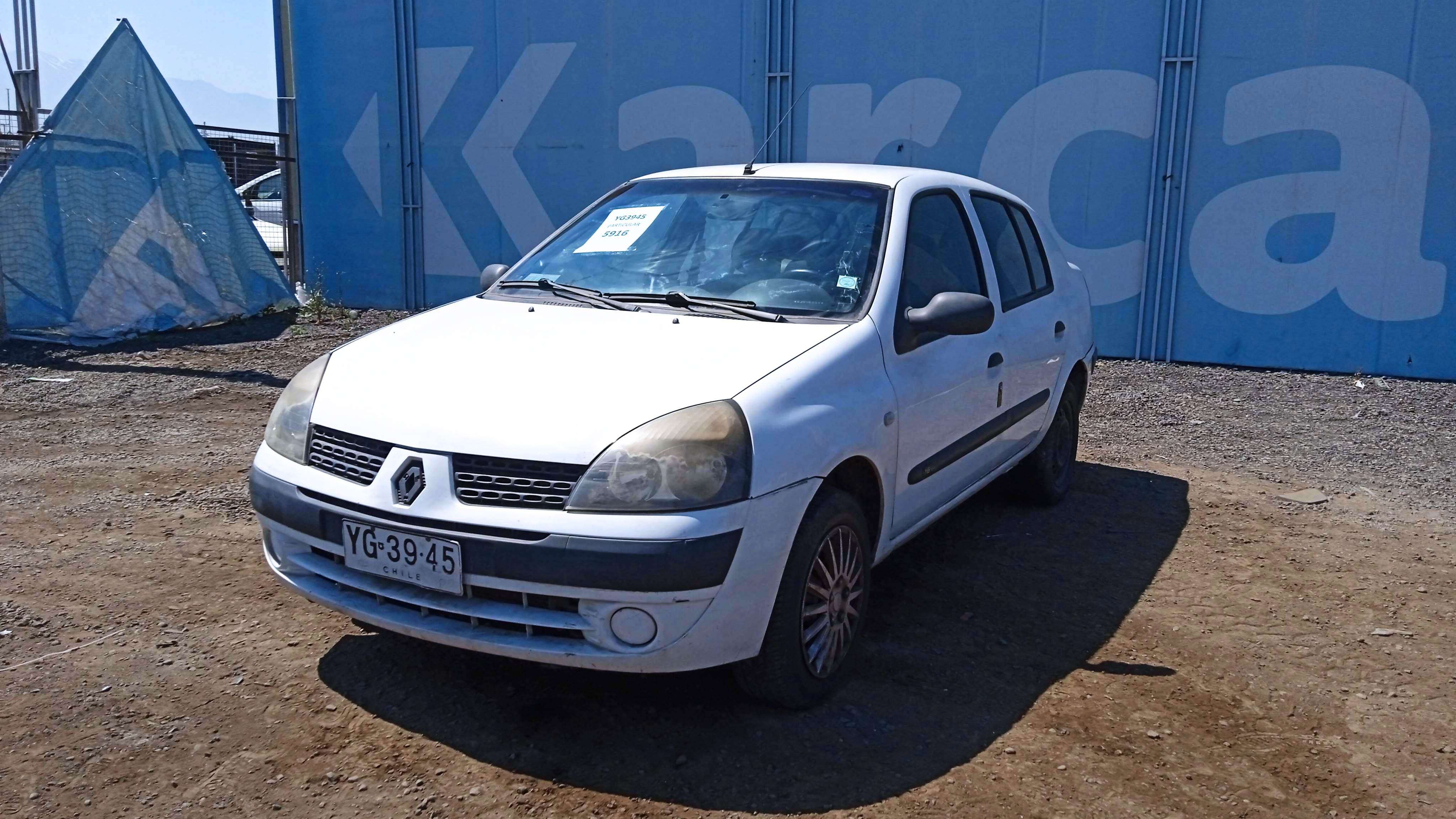 RENAULT CLIO EXPRESSION 1.6 2005 YG3945