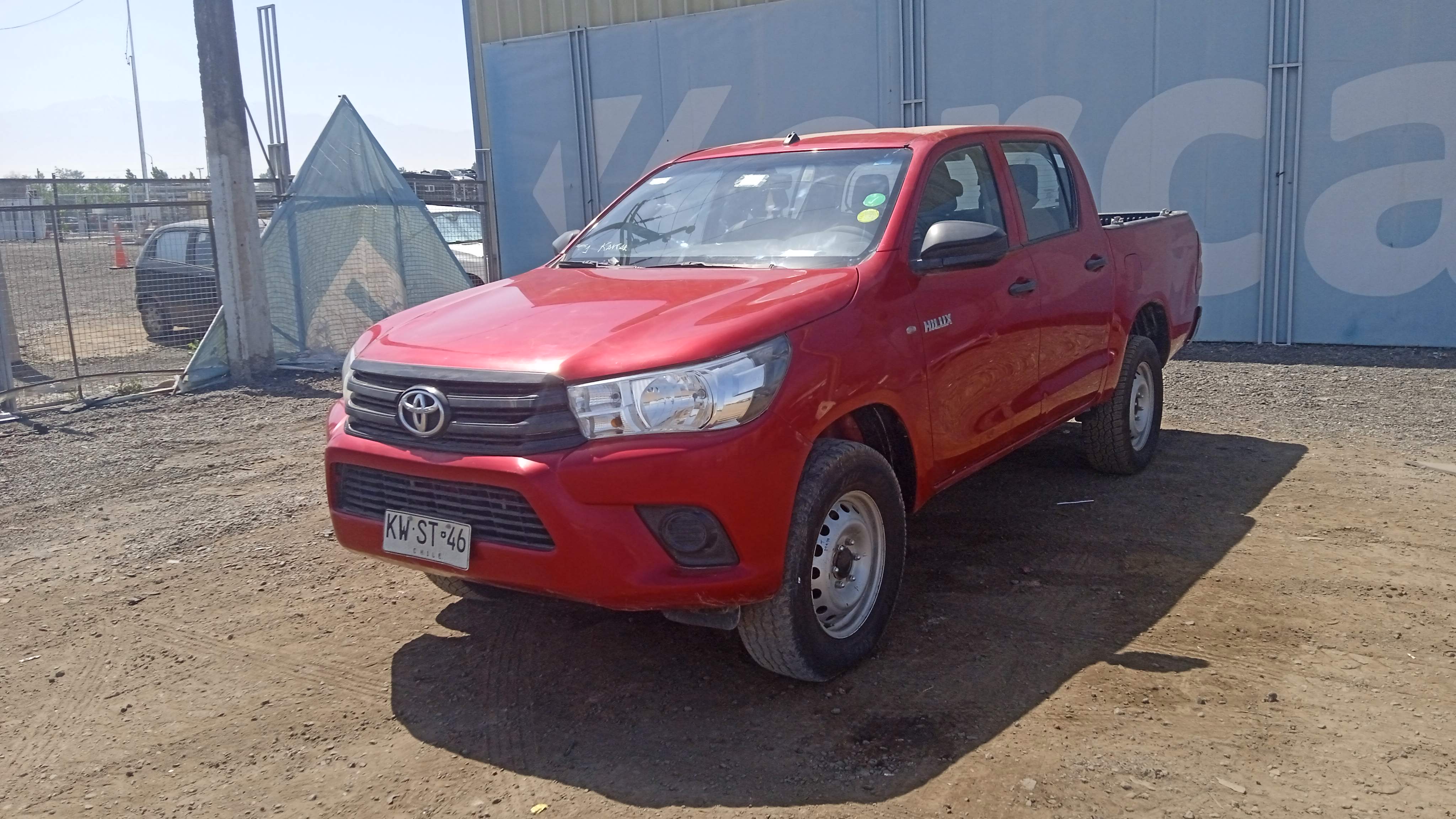 TOYOTA HILUX D CAB DX 4X4 2.4 2019 KWST46