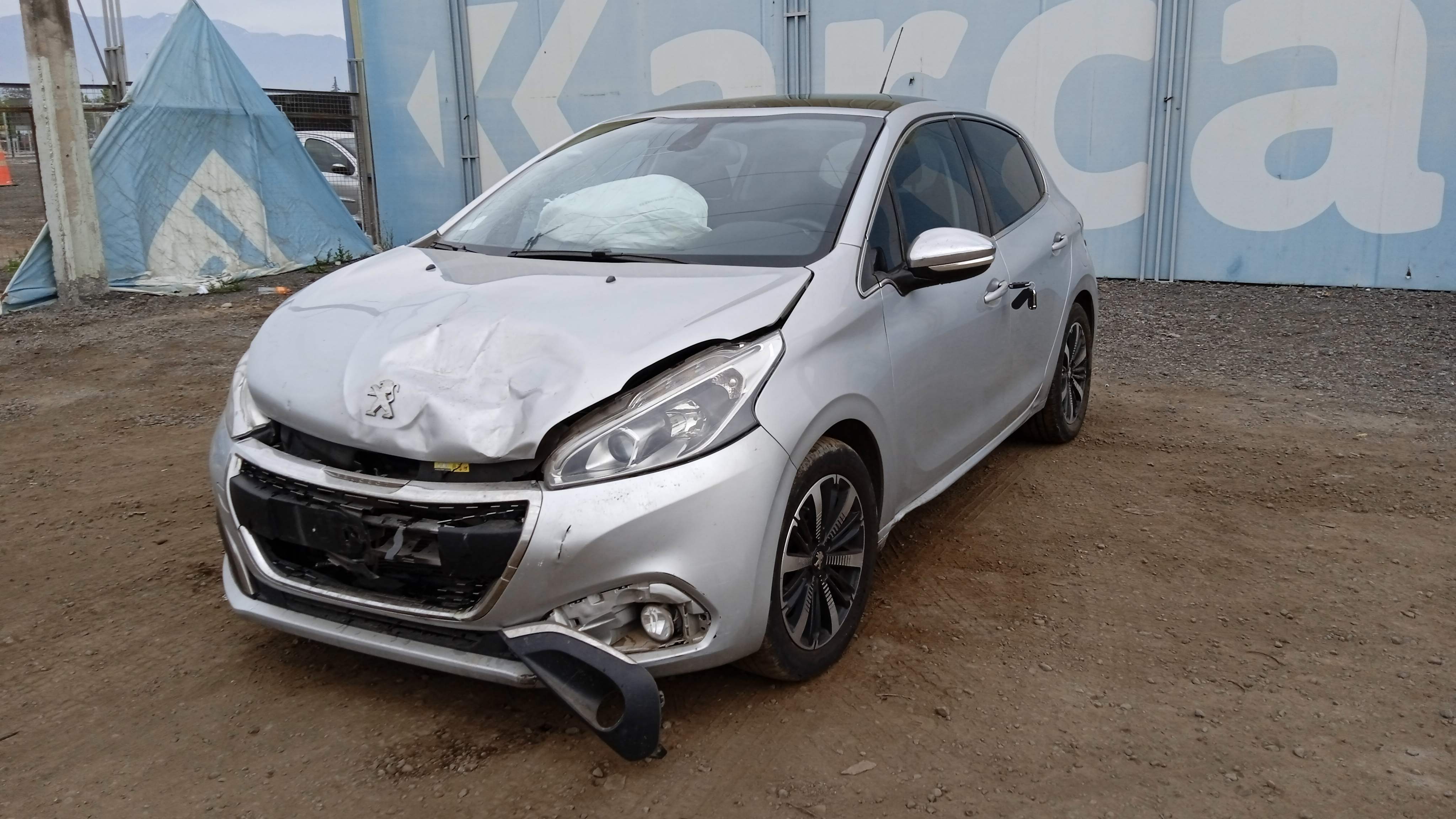 PEUGEOT 208 ALLURE 1.2 AUT 2019 LDYY27