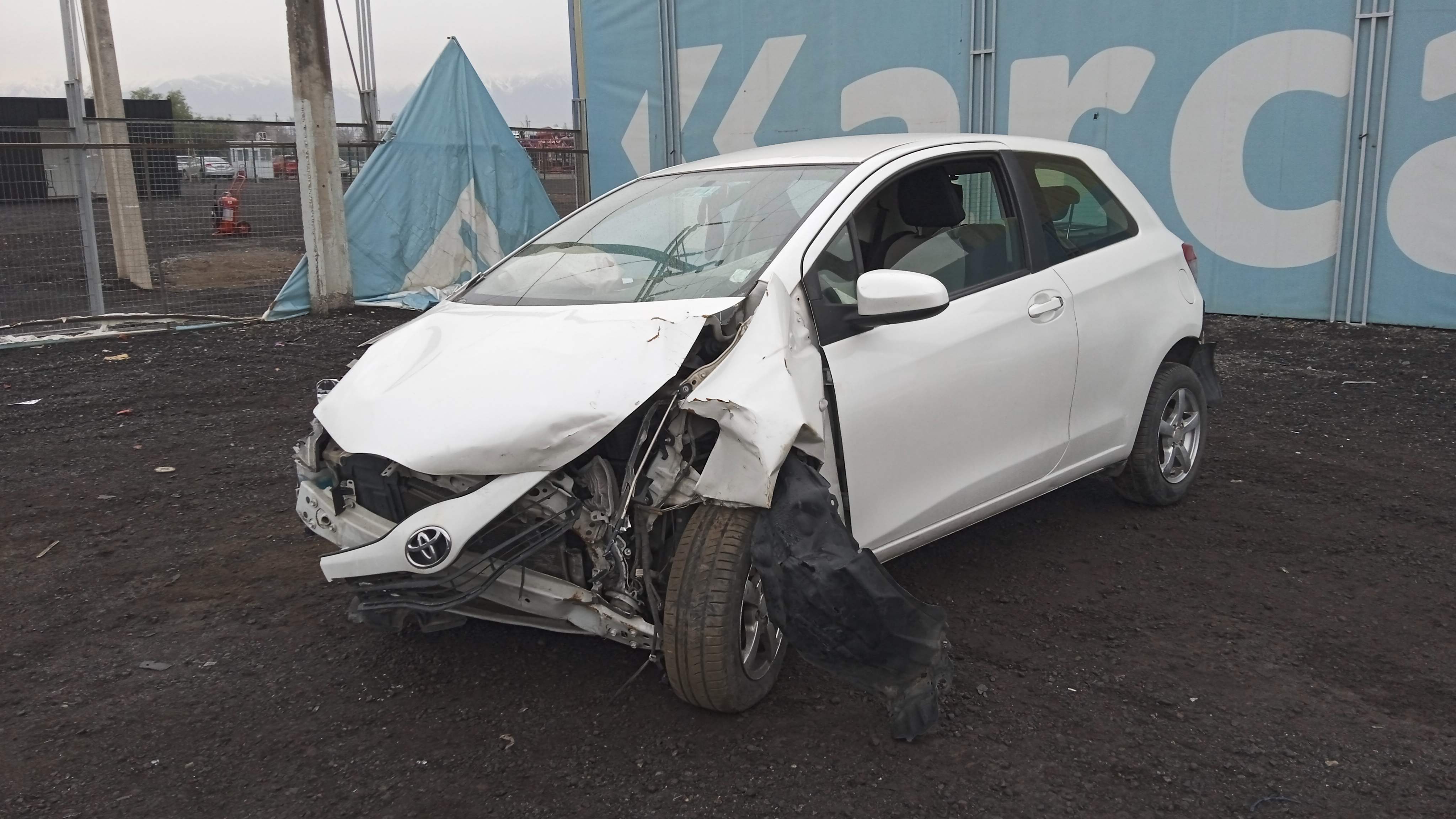TOYOTA YARIS SPORT GLI 1.3 2013 FFVY82