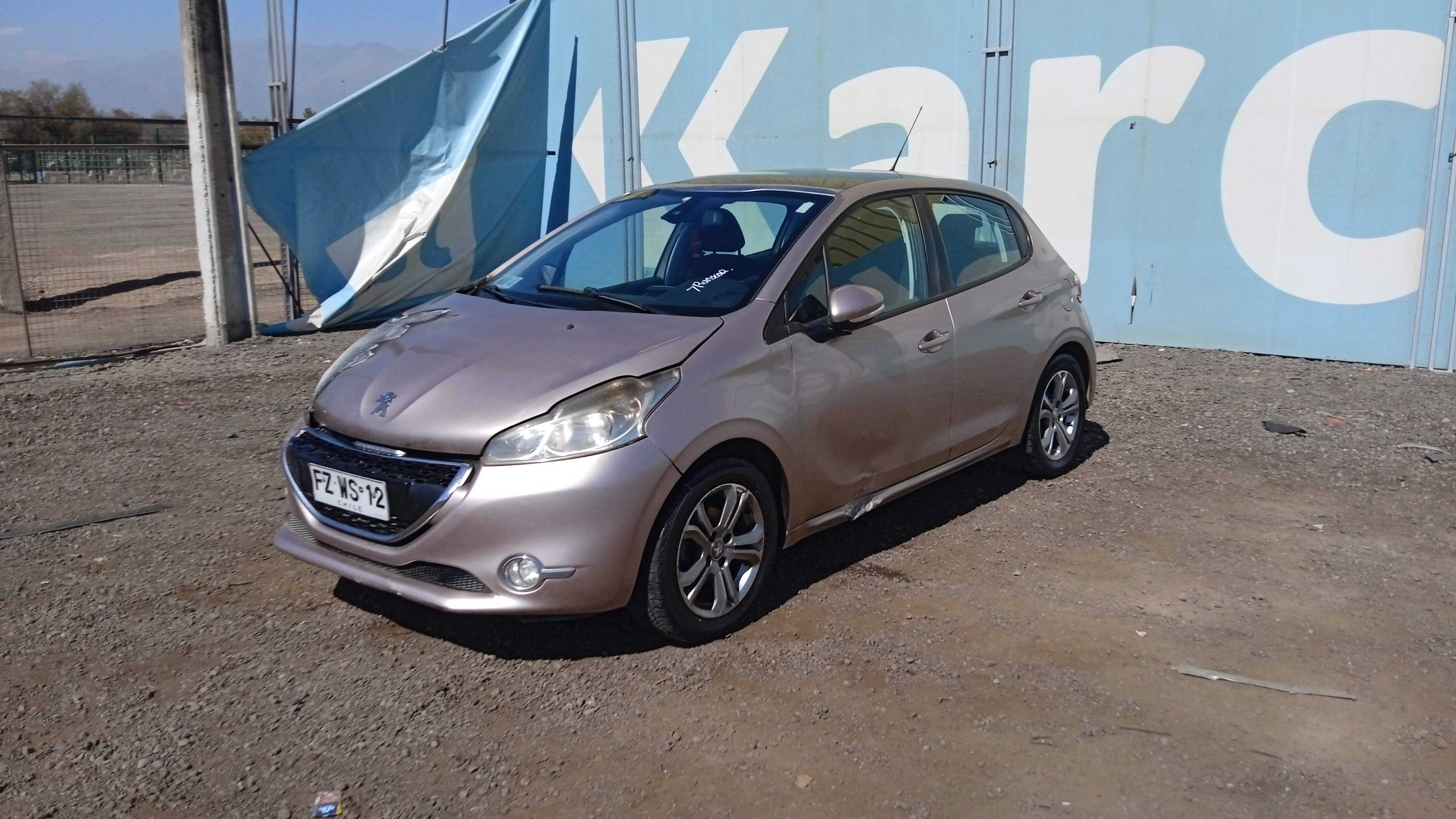 PEUGEOT 208 ALLURE HDI 1.4 2014 FZWS12