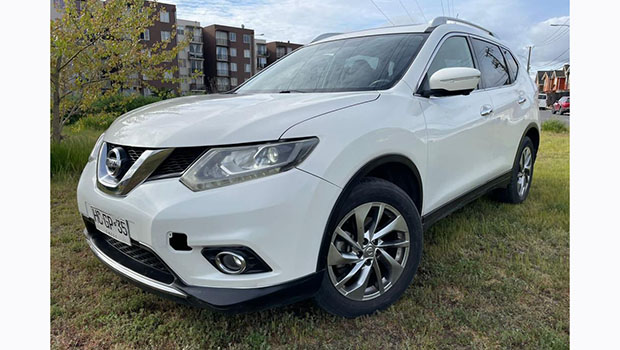 NISSAN XTRAIL 4X4 2.5 AUT 2015 HCGP35