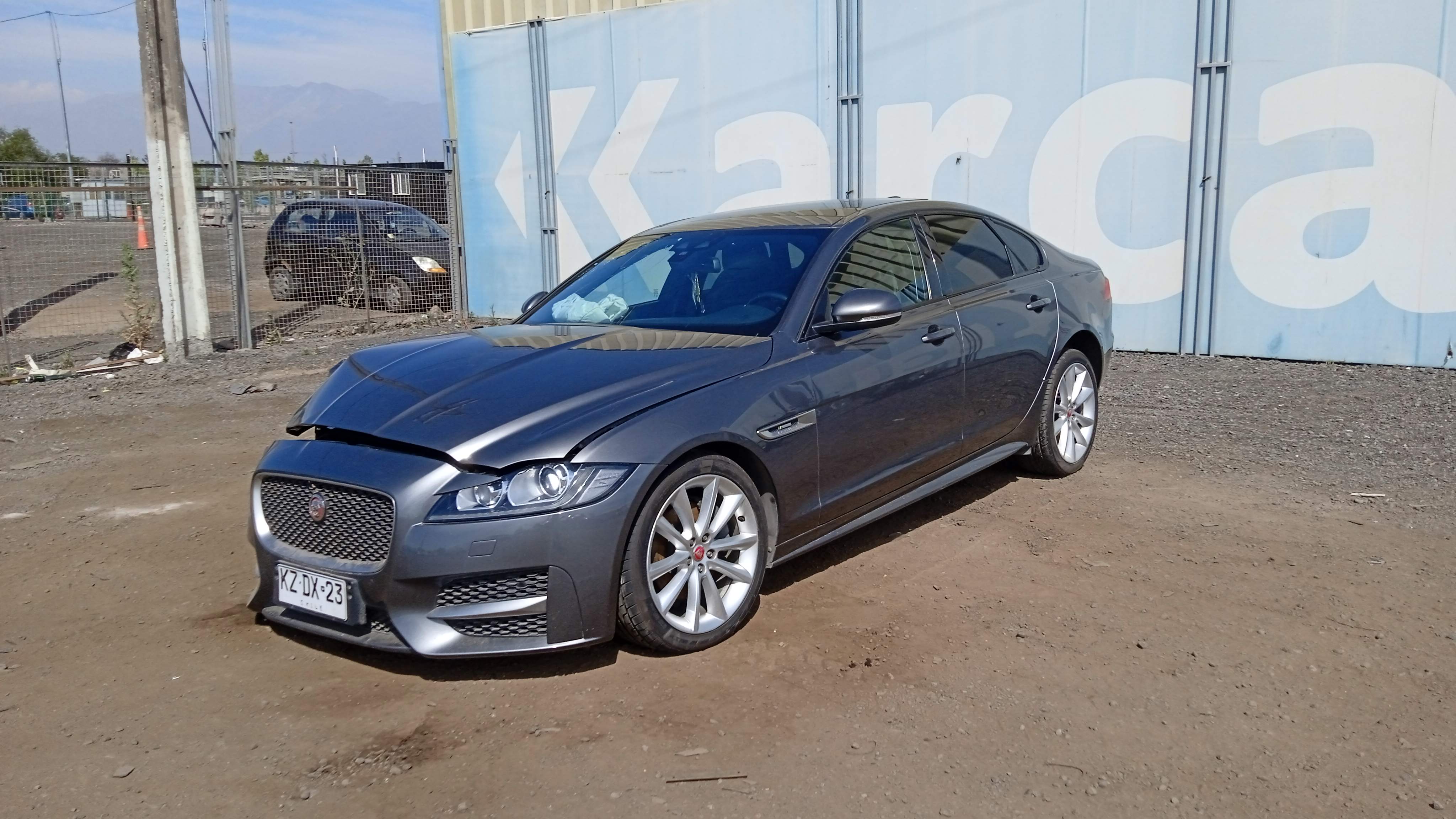 JAGUAR XF 2.0 AUT 2018 KZDX23