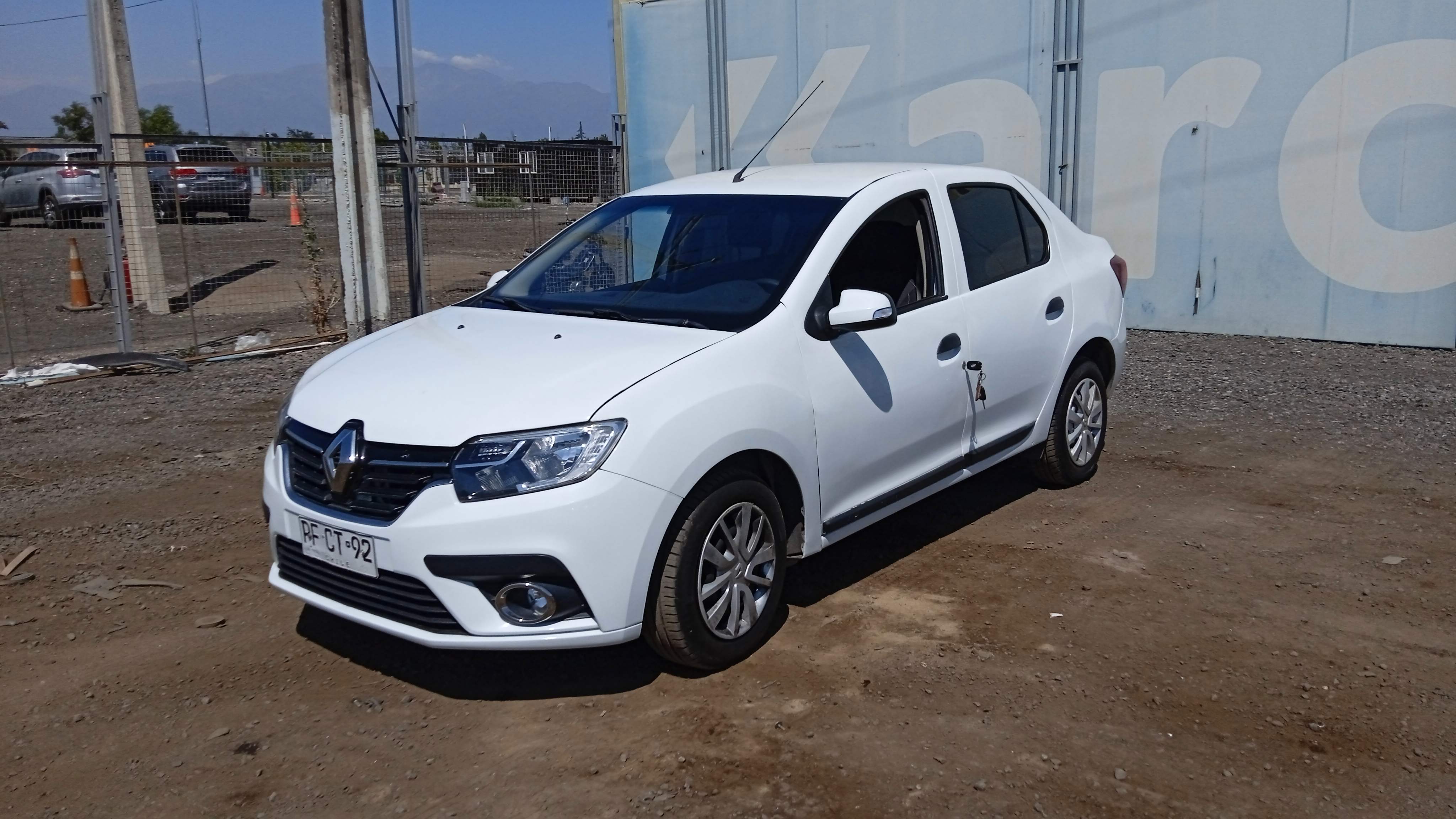 RENAULT SYMBOL ZEN 1.6 2021 PFCT92