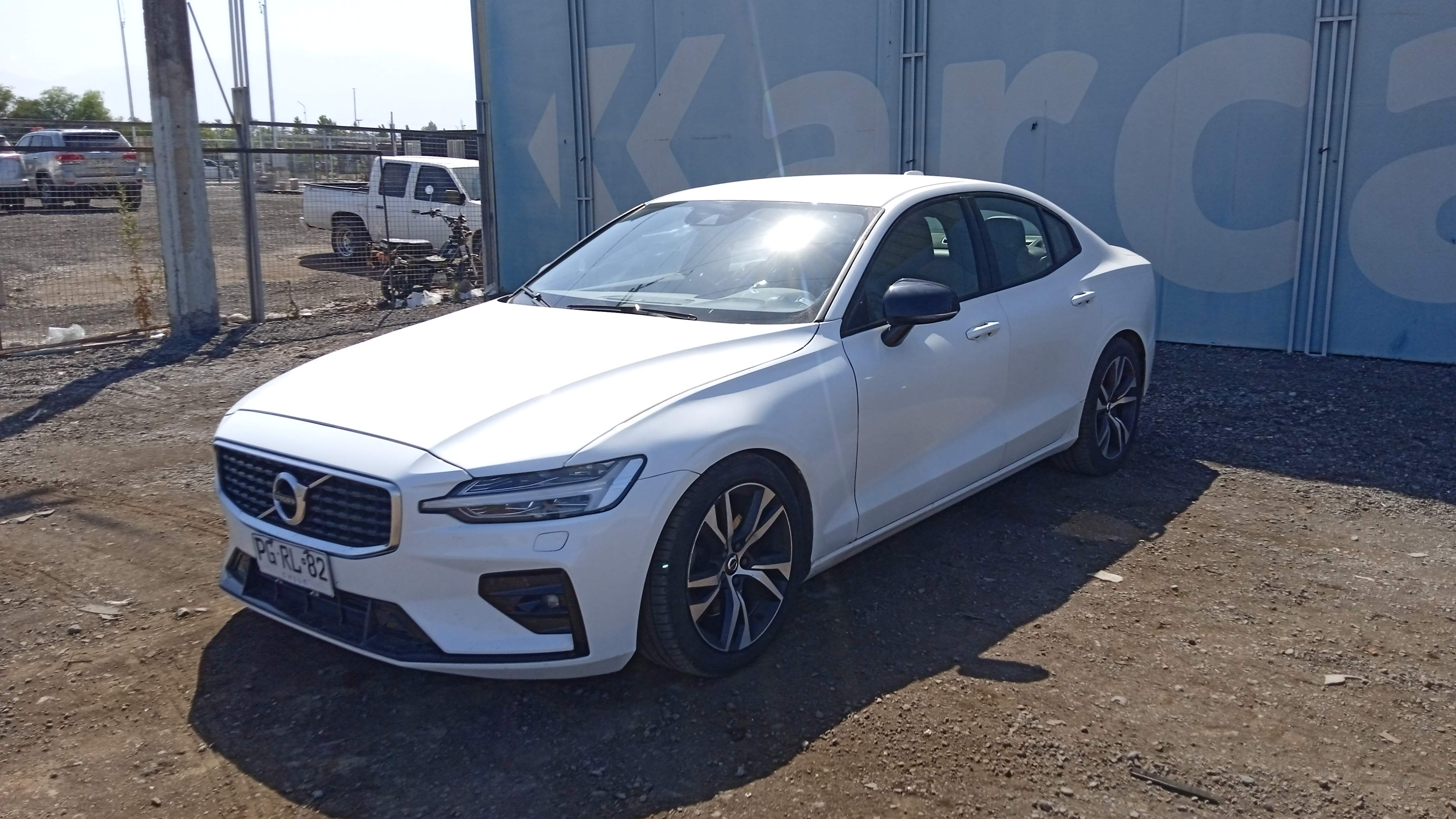 VOLVO S60 T4 2.0 AT 2020 PGRL82