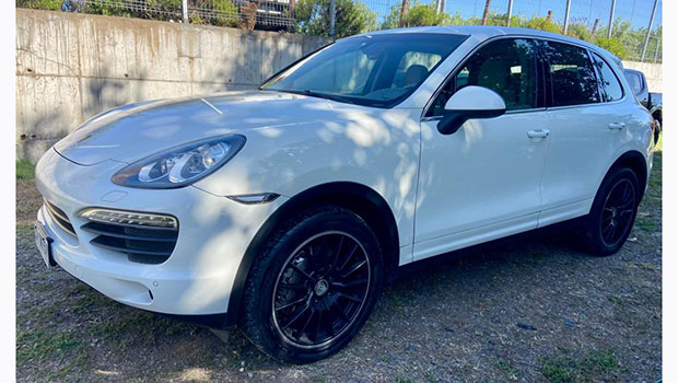 PORSCHE CAYENNE S E2 2010 CPDK57