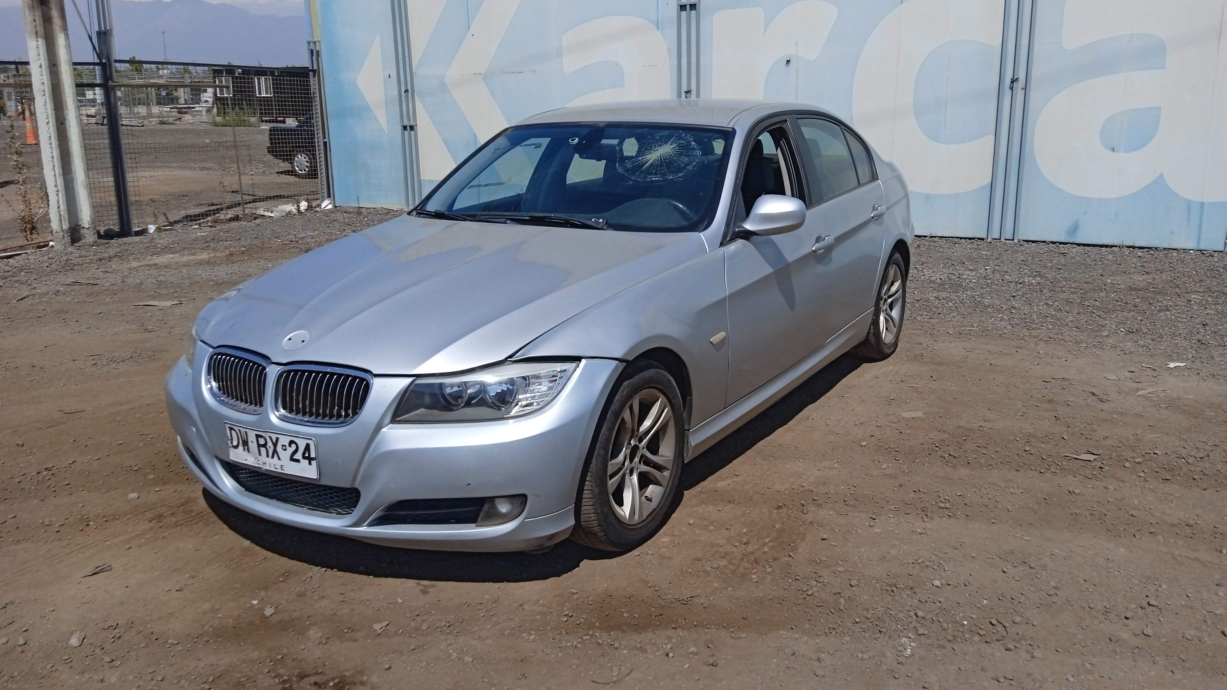 BMW 318 IA 2.0 AUT 2012 DWRX24