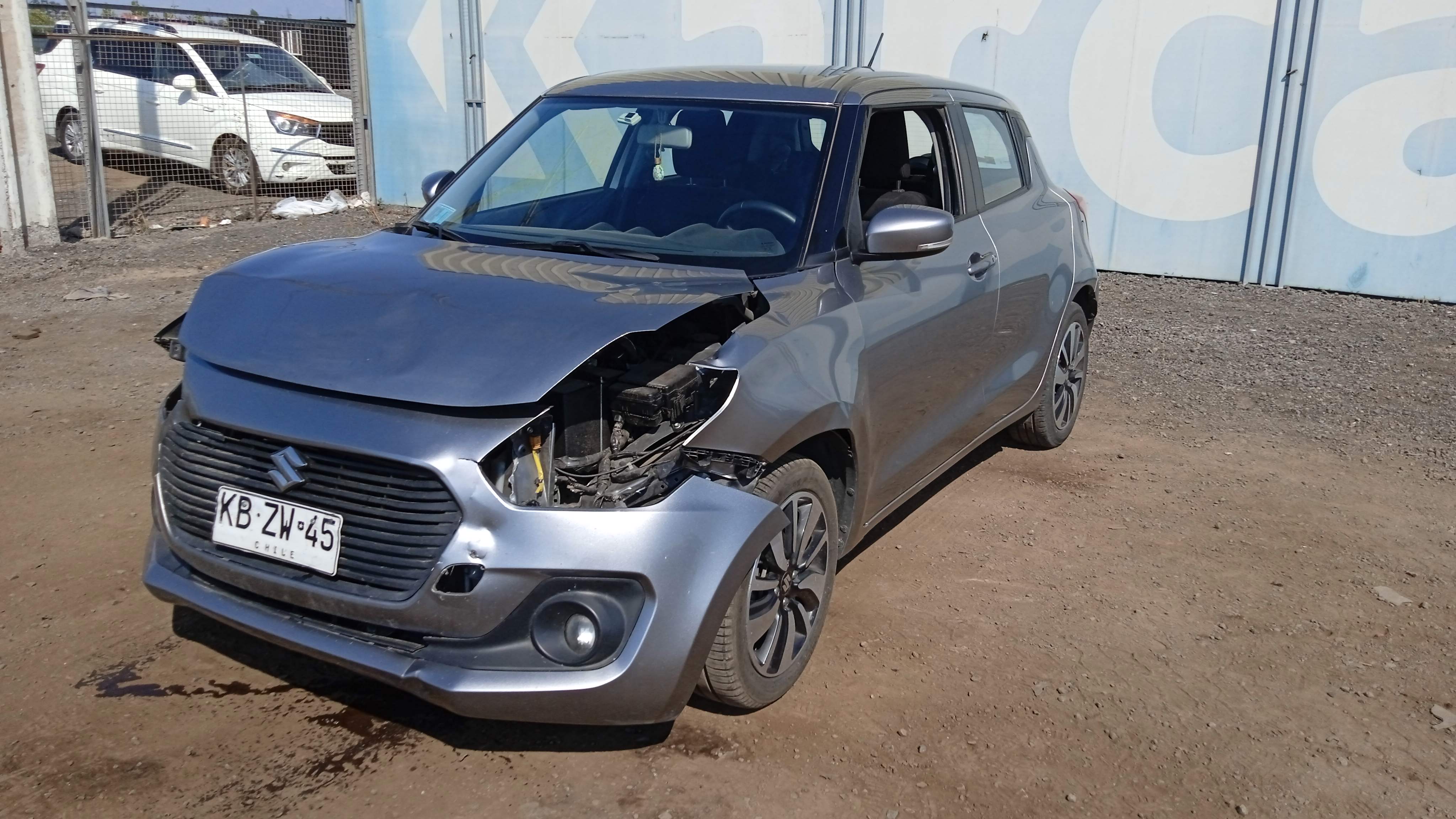 SUZUKI SWIFT GLX 1.2 2018 KBZW45