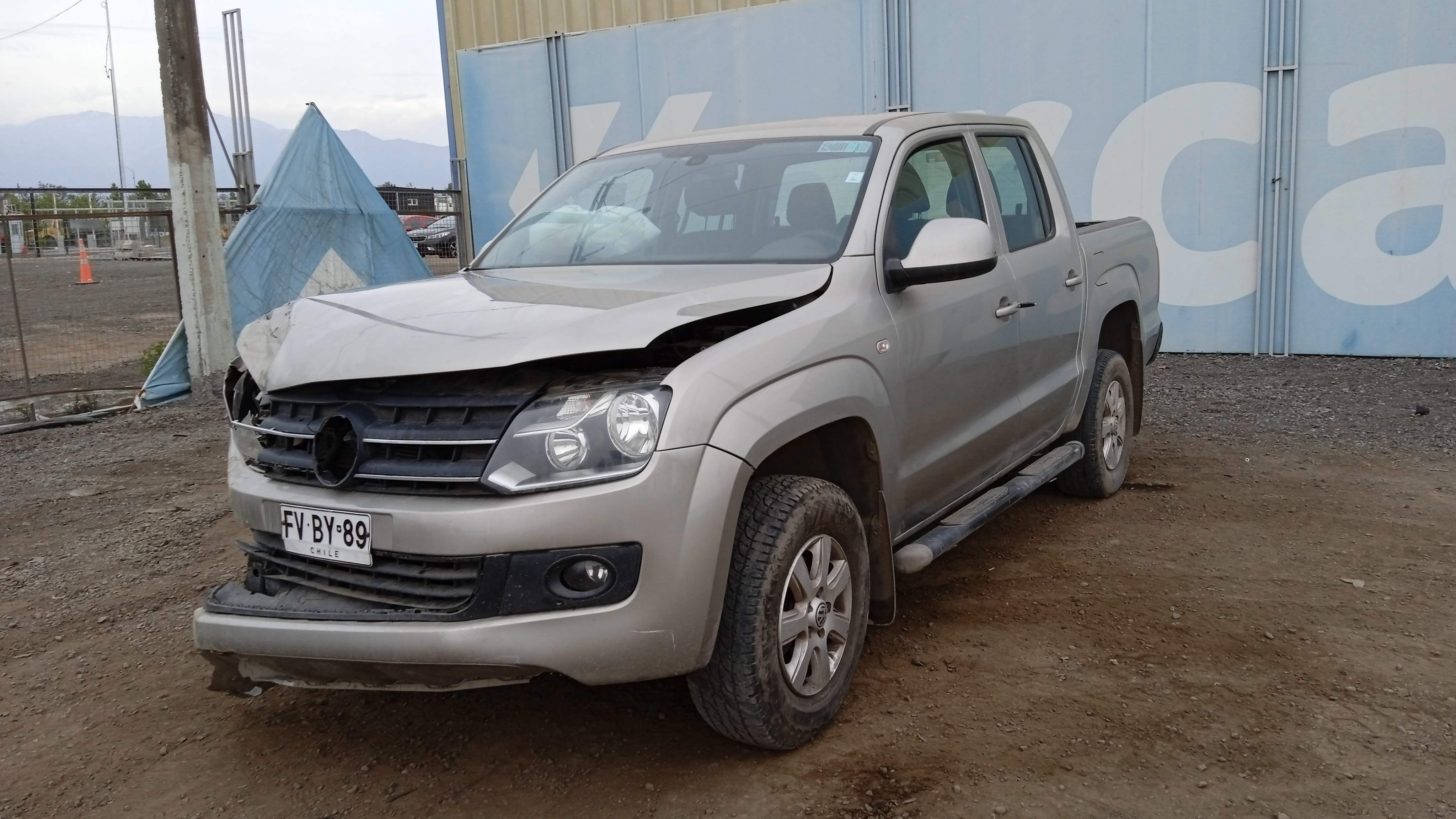 VOLKSWAGEN AMAROK TRENDLINE TDI 2.0 AT 2013 FVBY89