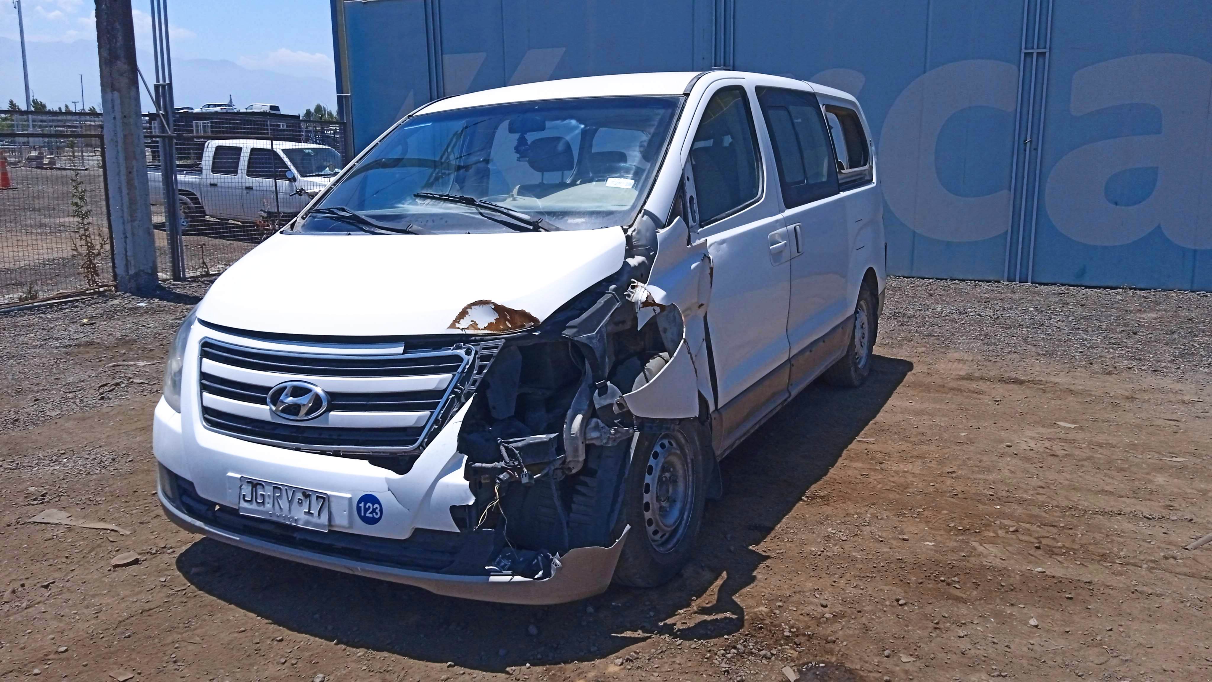 HYUNDAI H1 CRDI GLS 2.5 2017 JGRY17