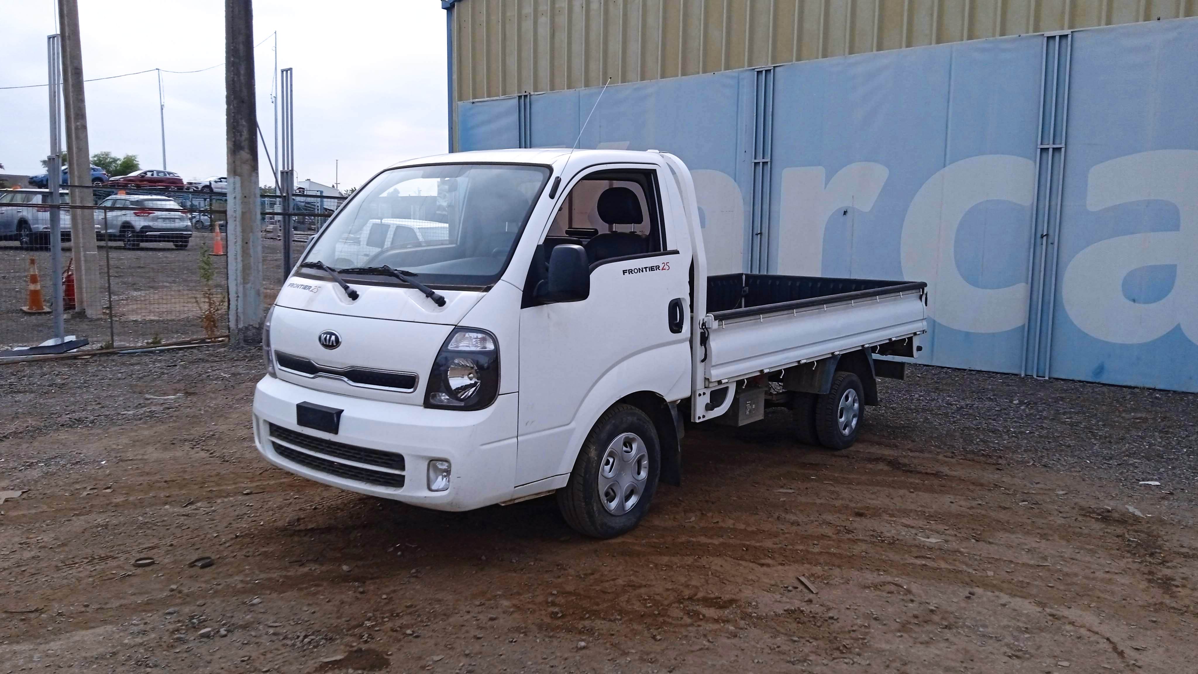 KIA MOTORS FRONTIER 2.5 2019 LRBH87