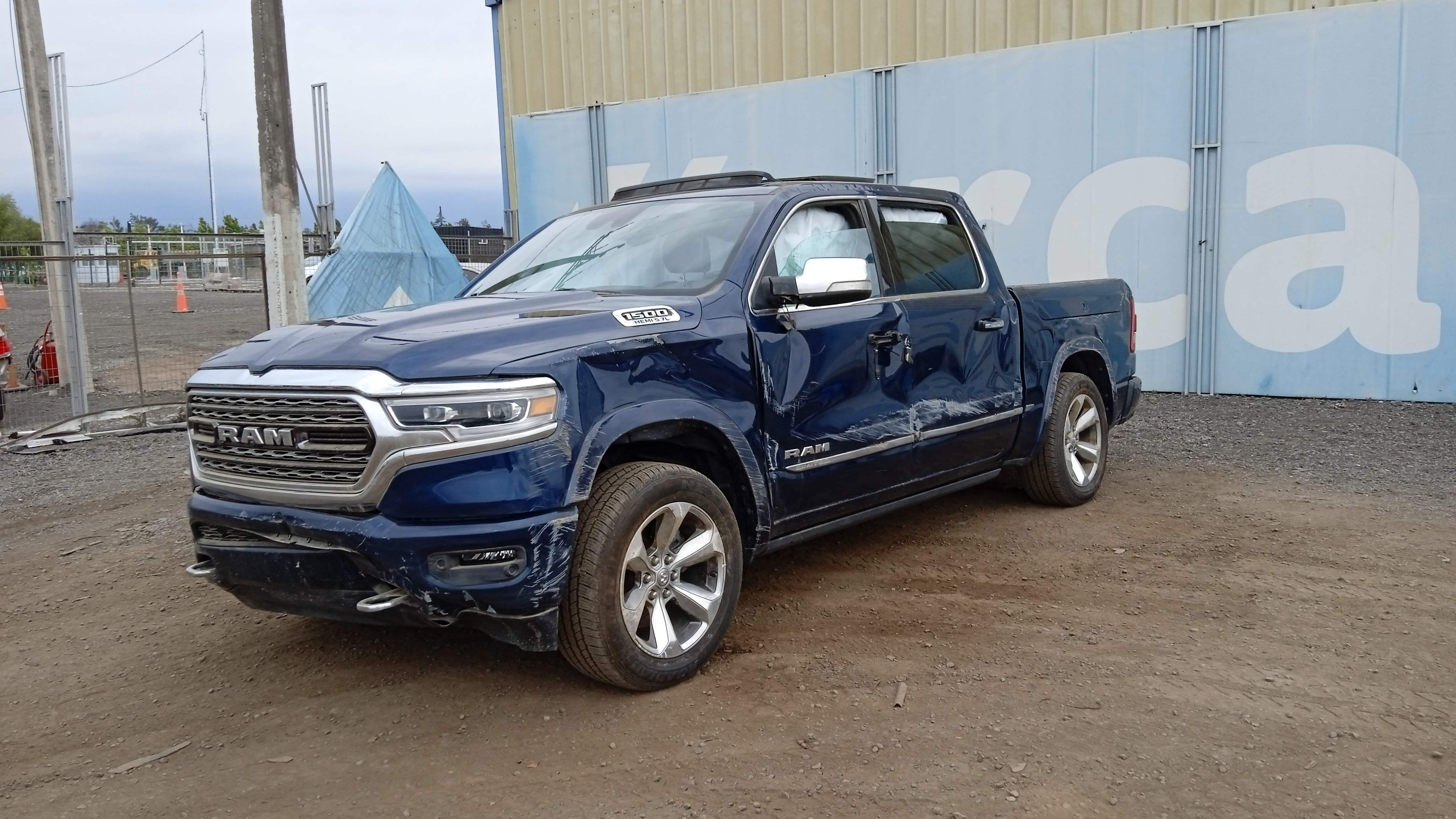 RAM 1500 LIMITED 4X4 5.7 AUT 2021 RCFV42