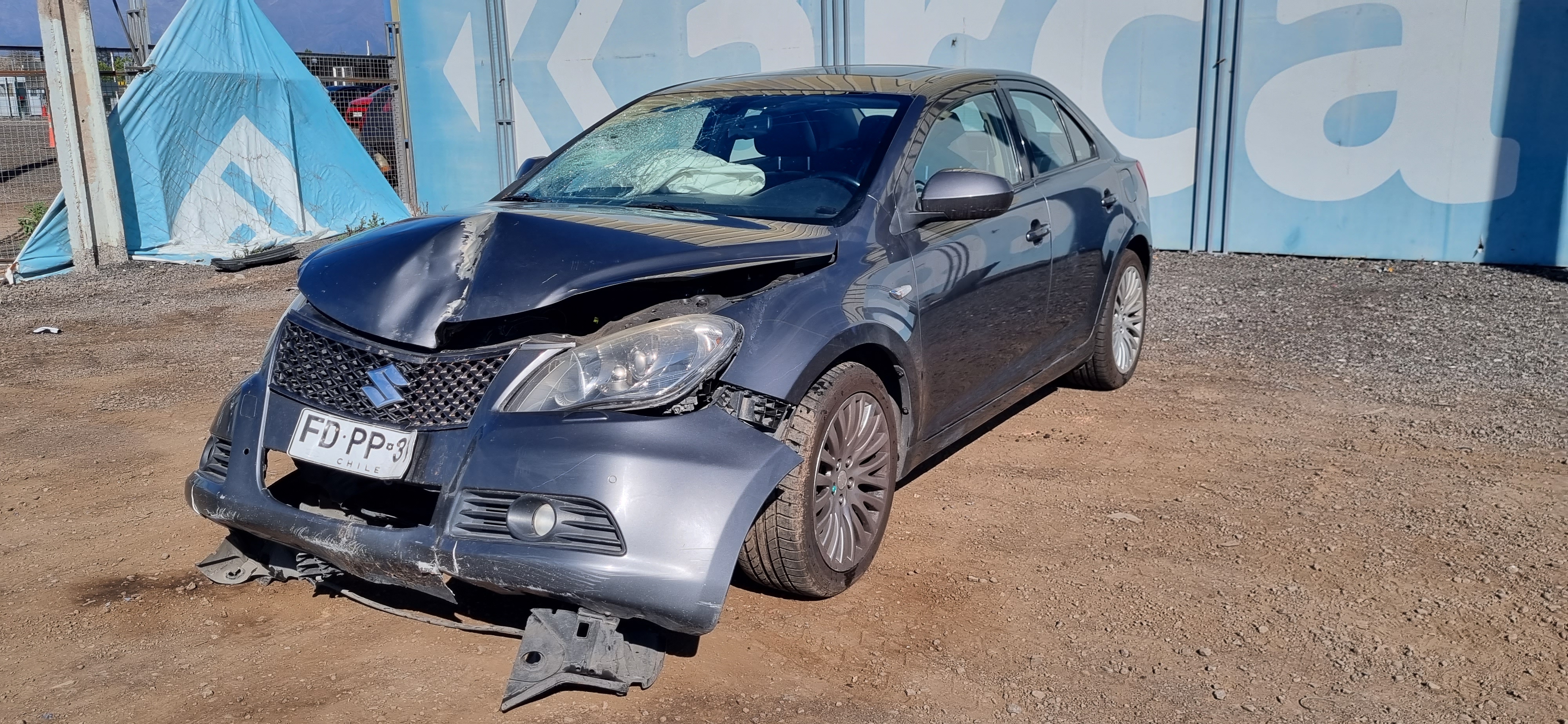 SUZUKI KIZASHI LIMITED 2.4 AT 2013 FDPP31